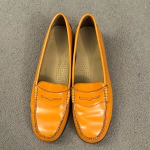 Women’s orange Weejuns